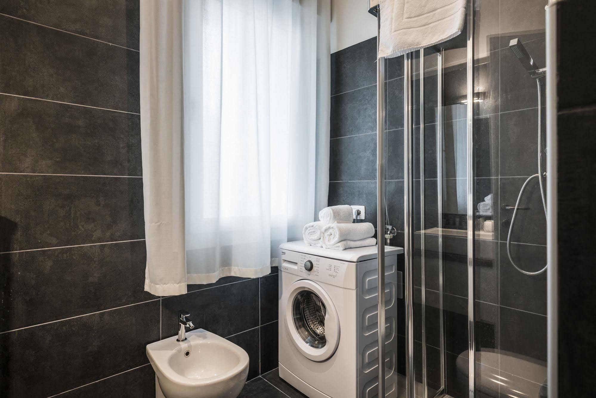 Myplace Padova Porta San Giovanni Ngoại thất bức ảnh